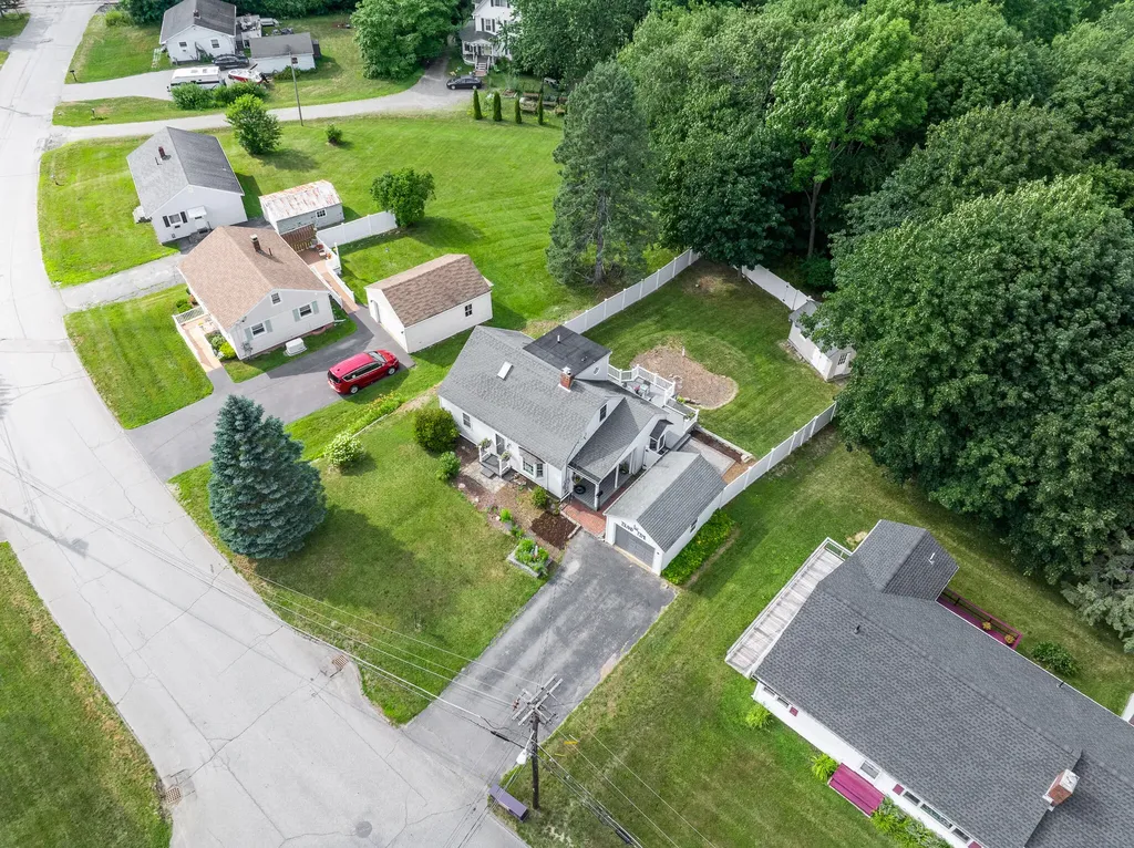 62 Grove Street Brewer ME 04401