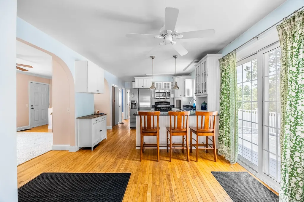 62 Grove Street Brewer ME 04401