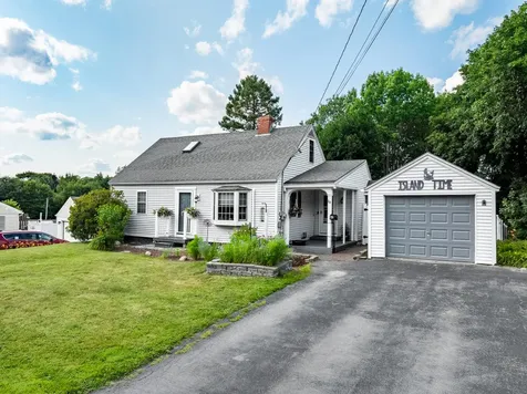62 Grove Street Brewer ME 04401