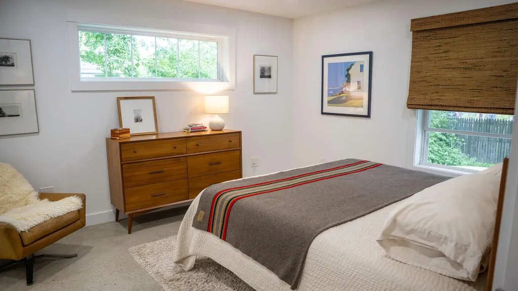 98 River Road Brunswick ME 04011