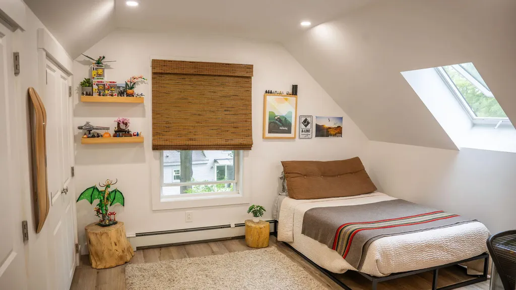 98 River Road Brunswick ME 04011