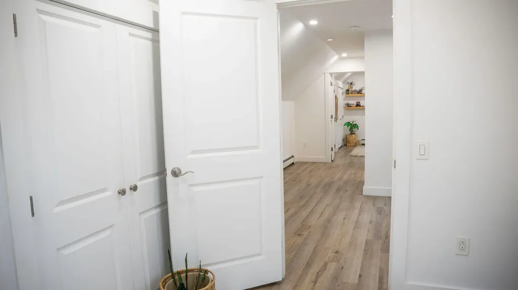 98 River Road Brunswick ME 04011