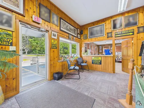 2880 Riverside Drive Vassalboro ME 04989