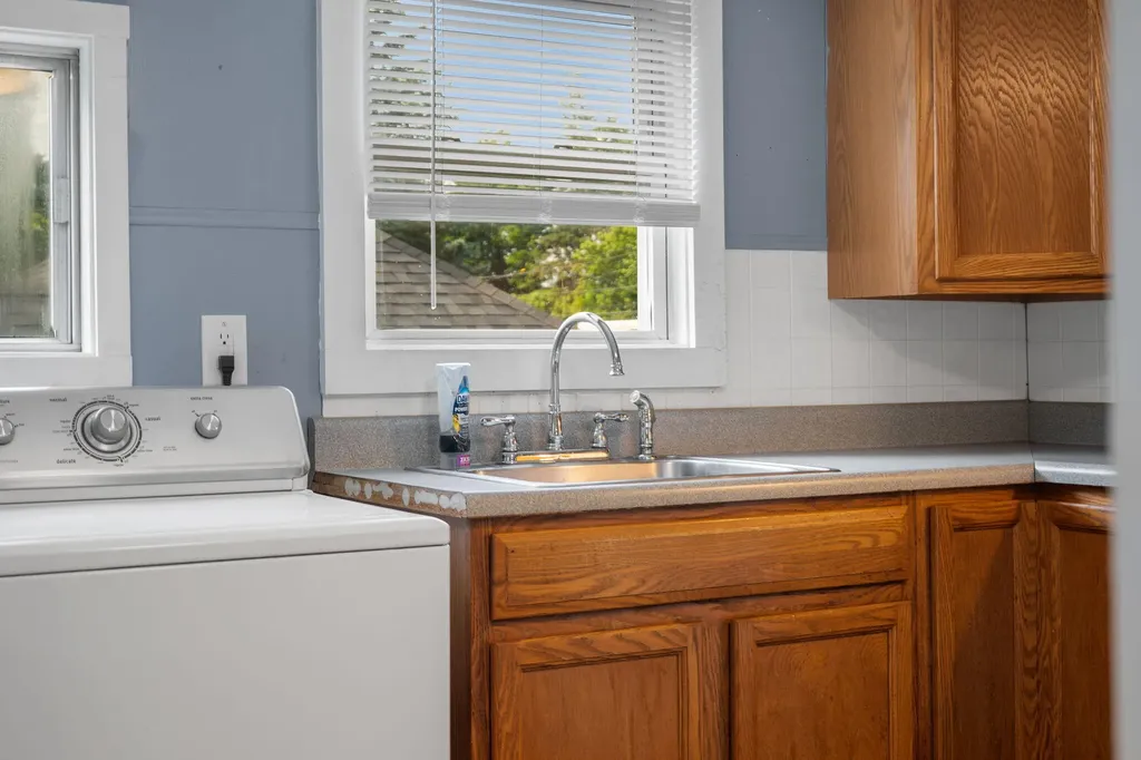 103 Chamberlain Street Brewer ME 04412