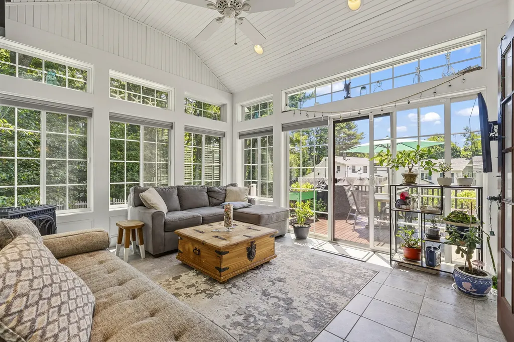 7 Scott Avenue York ME 03909