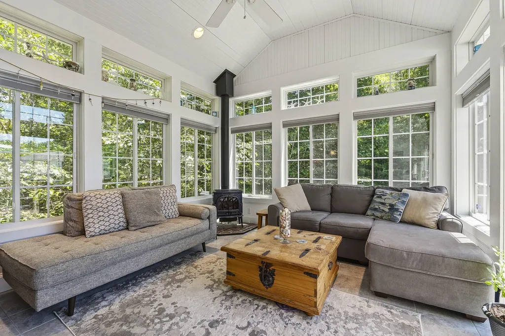 7 Scott Avenue York ME 03909