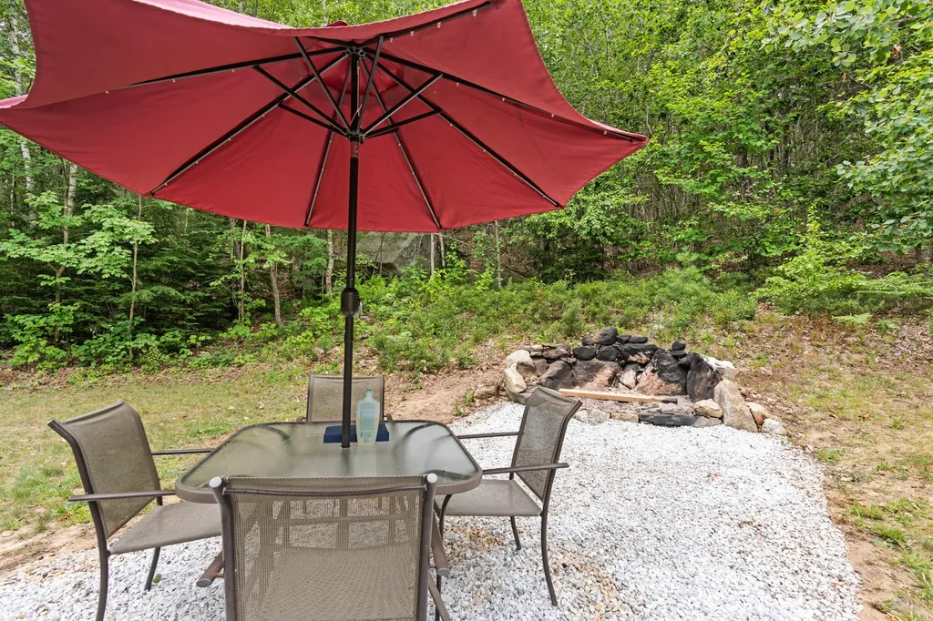 59 Mckenny Drive New Gloucester ME 04260