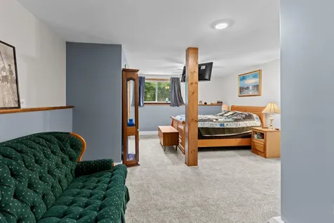 59 Mckenny Drive New Gloucester ME 04260