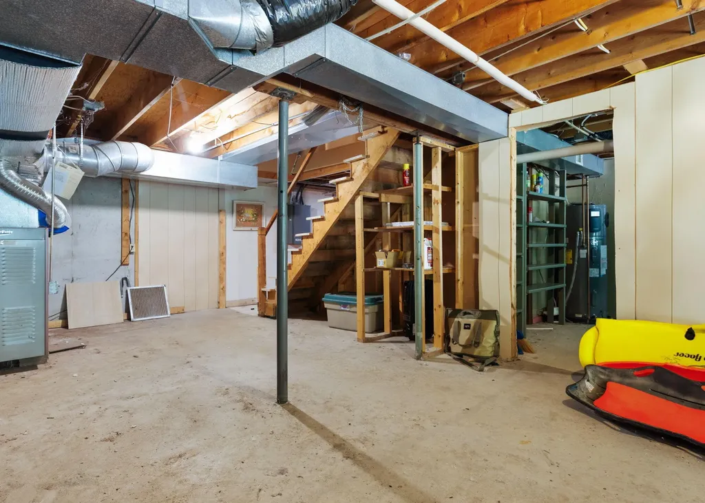 152 Thompson Lake Shores Road Casco ME 04015