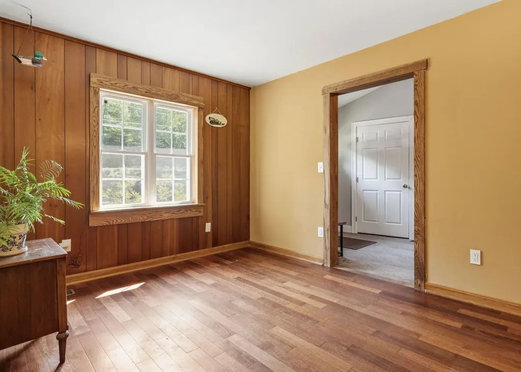 152 Thompson Lake Shores Road Casco ME 04015