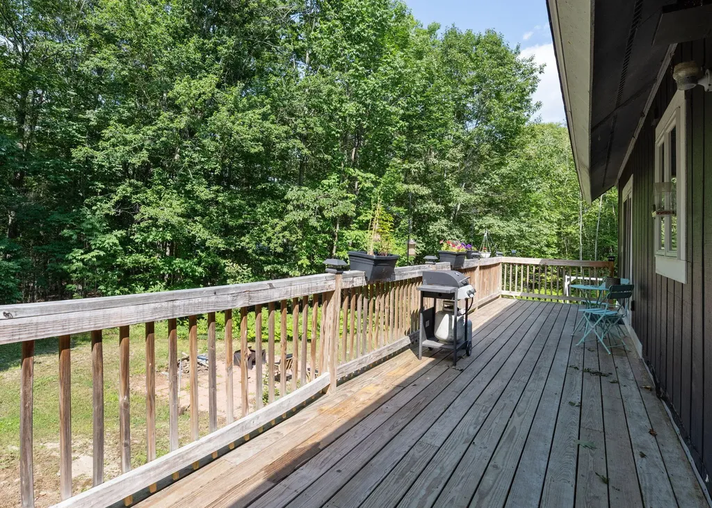 152 Thompson Lake Shores Road Casco ME 04015