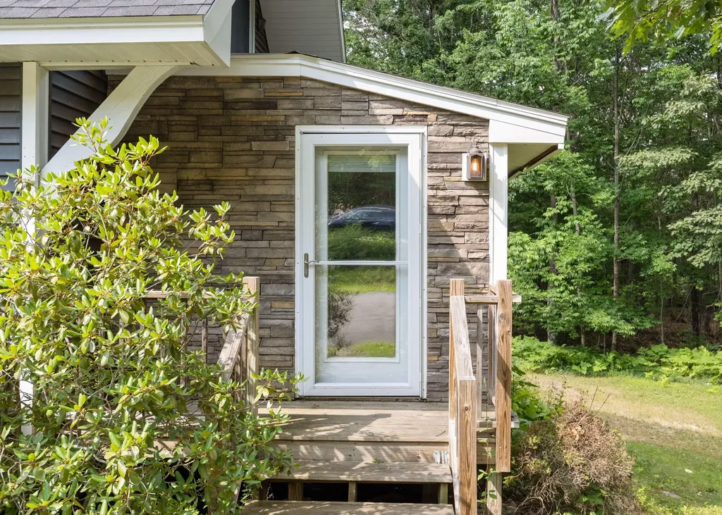 152 Thompson Lake Shores Road Casco ME 04015