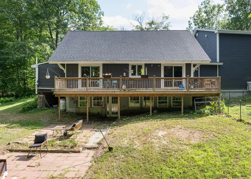 152 Thompson Lake Shores Road Casco ME 04015