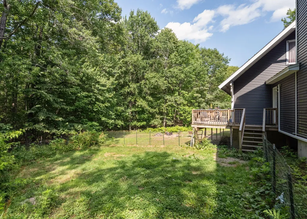 152 Thompson Lake Shores Road Casco ME 04015