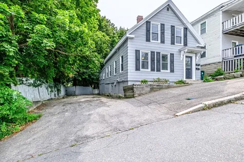 53 Pike Street Biddeford ME 04005