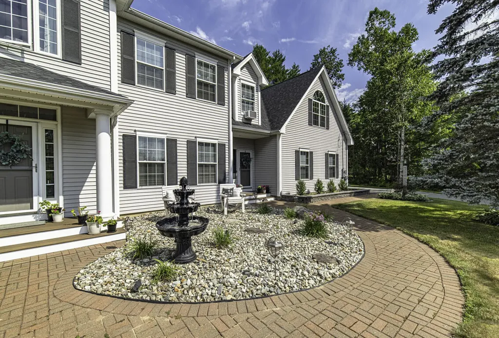 115 Town Farm Road Hampden ME 04444