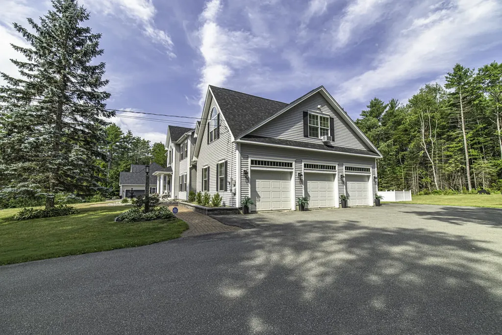 115 Town Farm Road Hampden ME 04444