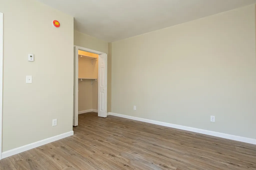 27 Drummond Street Auburn ME 04210