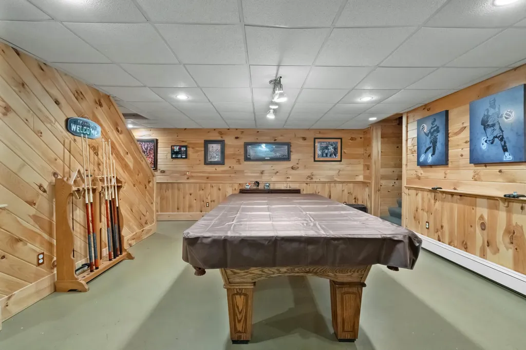 84 Star Drive Minot ME 04258