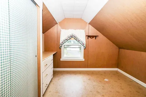 73 Middle Avenue Mexico ME 04257