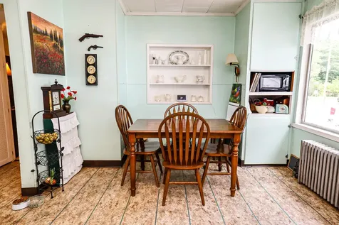 73 Middle Avenue Mexico ME 04257