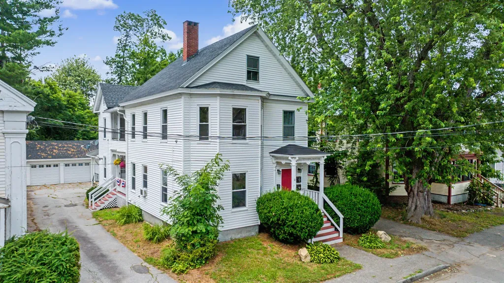 10 Maple Street Augusta ME 04330