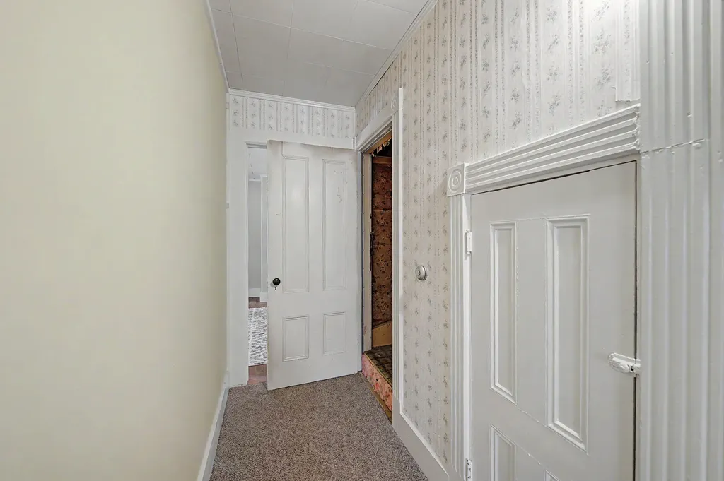 10 Maple Street Augusta ME 04330