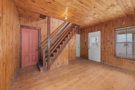 10 Maple Street Augusta ME 04330