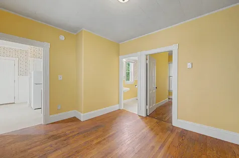 10 Maple Street Augusta ME 04330