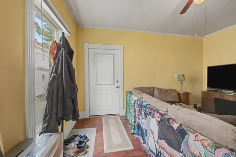 10 Maple Street Augusta ME 04330