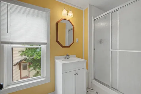 10 Maple Street Augusta ME 04330