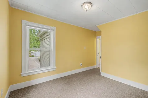 10 Maple Street Augusta ME 04330
