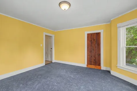 10 Maple Street Augusta ME 04330