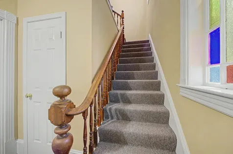 10 Maple Street Augusta ME 04330