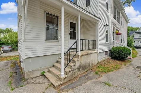 10 Maple Street Augusta ME 04330