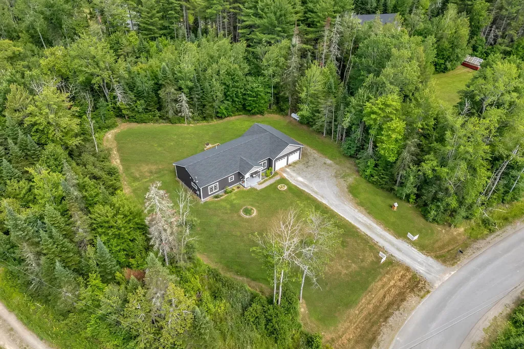 205 Shelby Drive Hermon ME 04401
