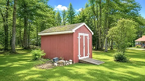 103 Mast Road Westbrook ME 04092
