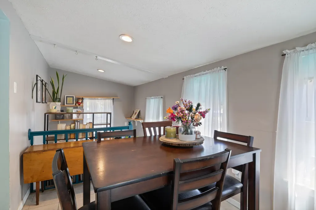 51 Anderson Avenue Westbrook ME 04092