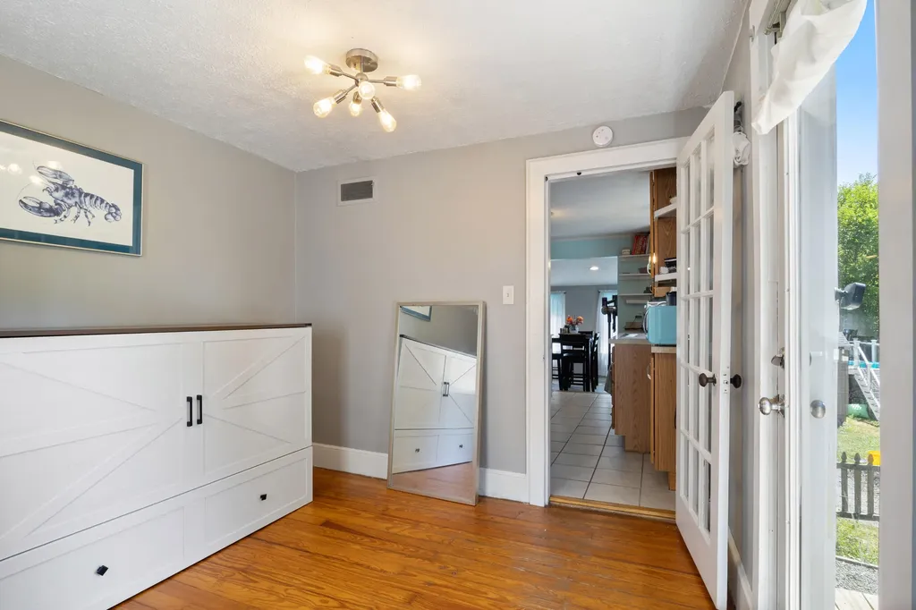 51 Anderson Avenue Westbrook ME 04092