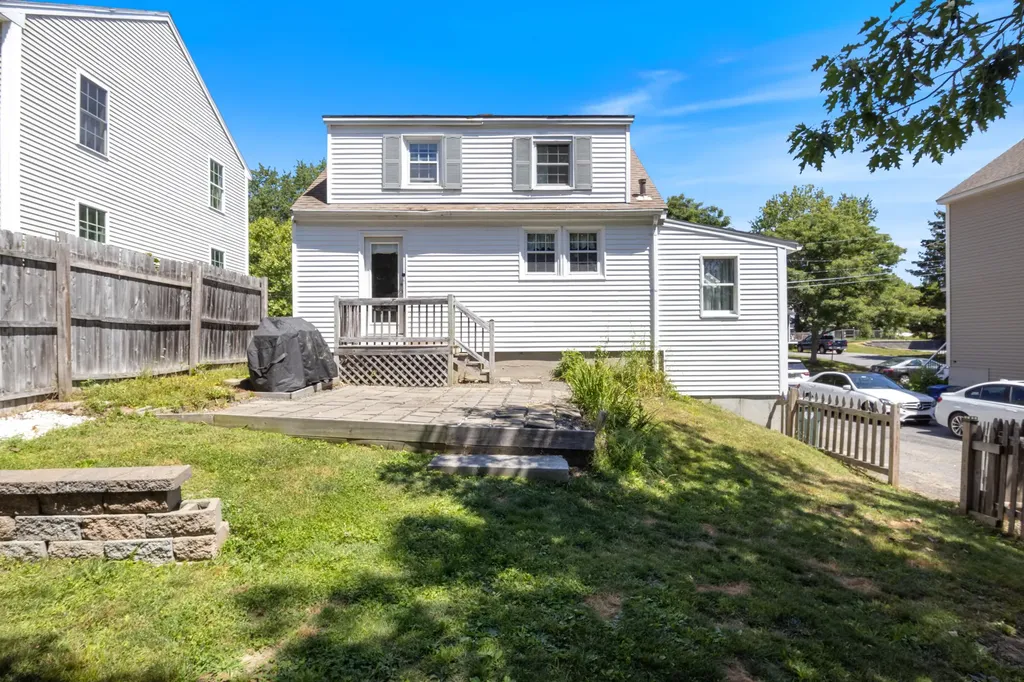 51 Anderson Avenue Westbrook ME 04092