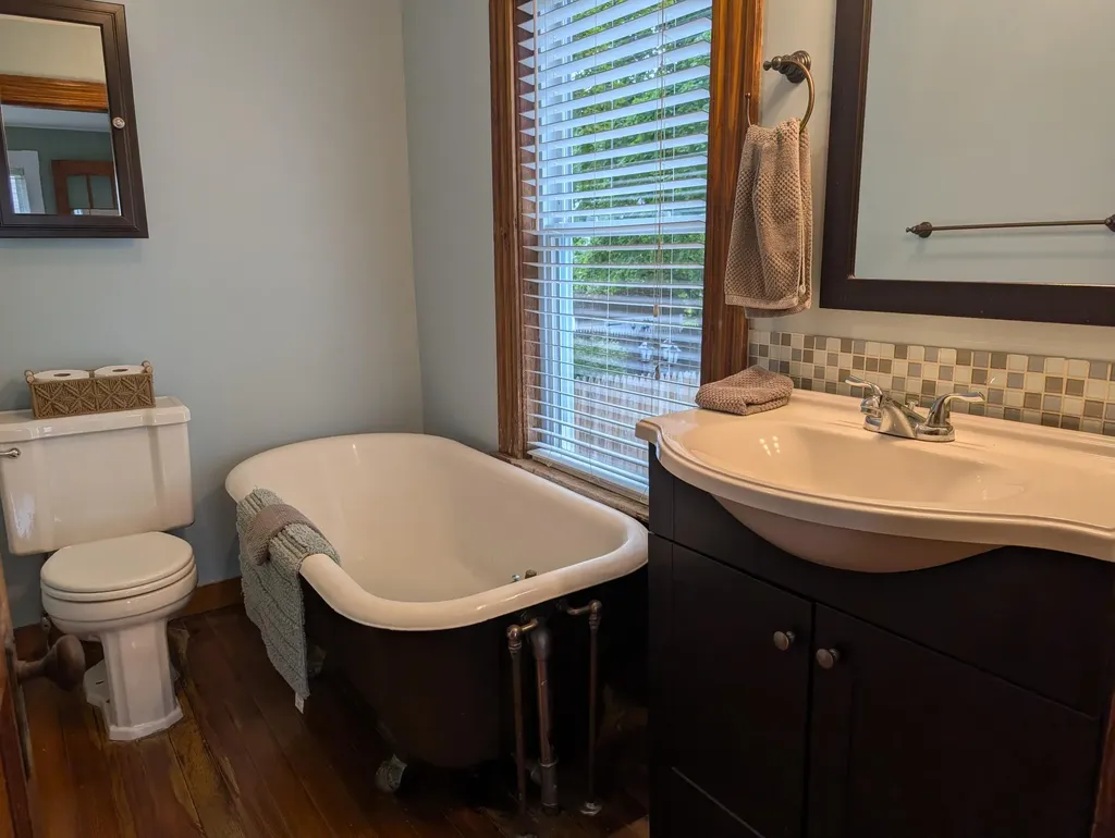 40 Oak Street Sanford ME 04083