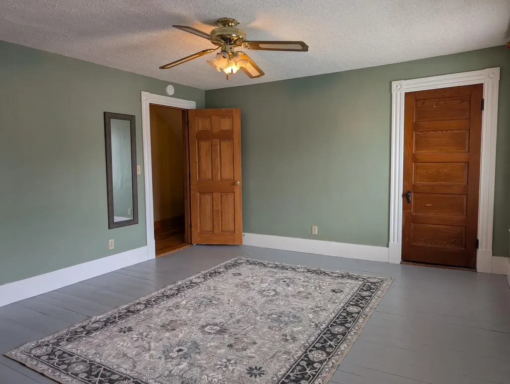 40 Oak Street Sanford ME 04083