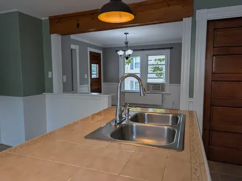 40 Oak Street Sanford ME 04083