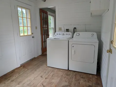 40 Oak Street Sanford ME 04083