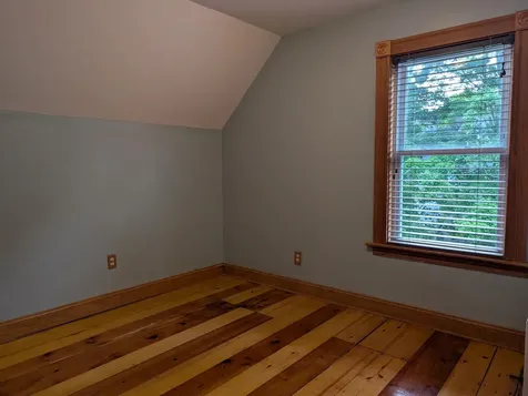 40 Oak Street Sanford ME 04083