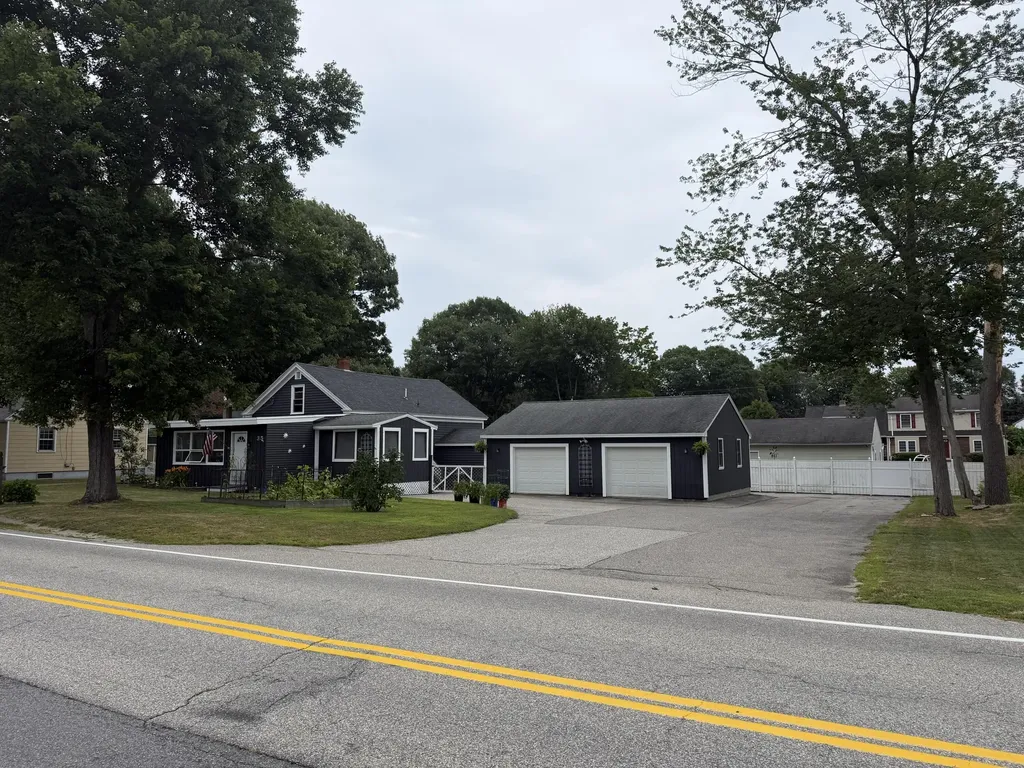 35 Franklin Street Saco ME 04072