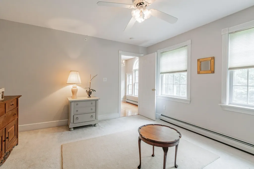 2 Summit Terrace Falmouth ME 04105
