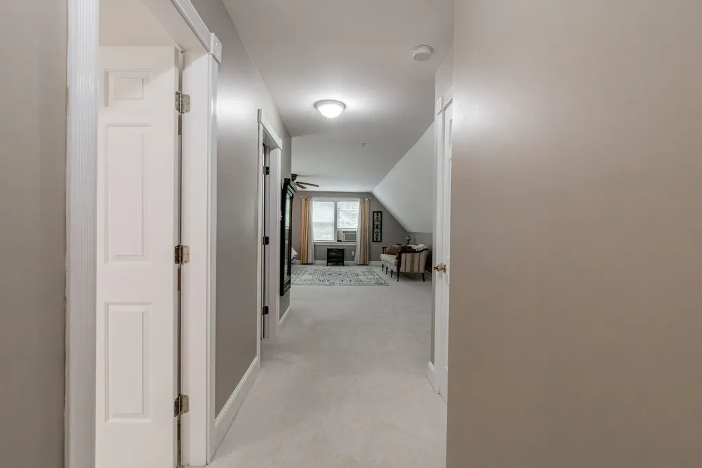 2 Summit Terrace Falmouth ME 04105