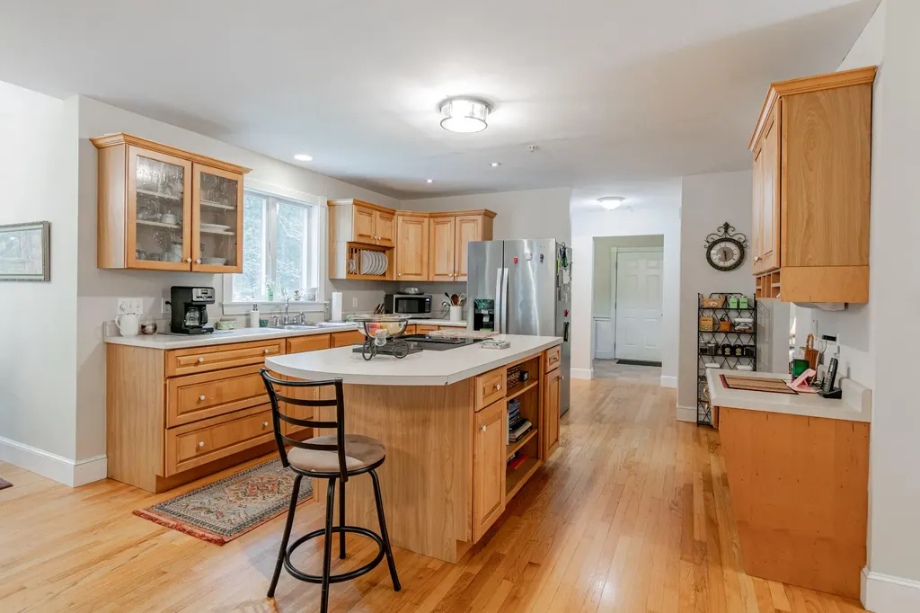 2 Summit Terrace Falmouth ME 04105