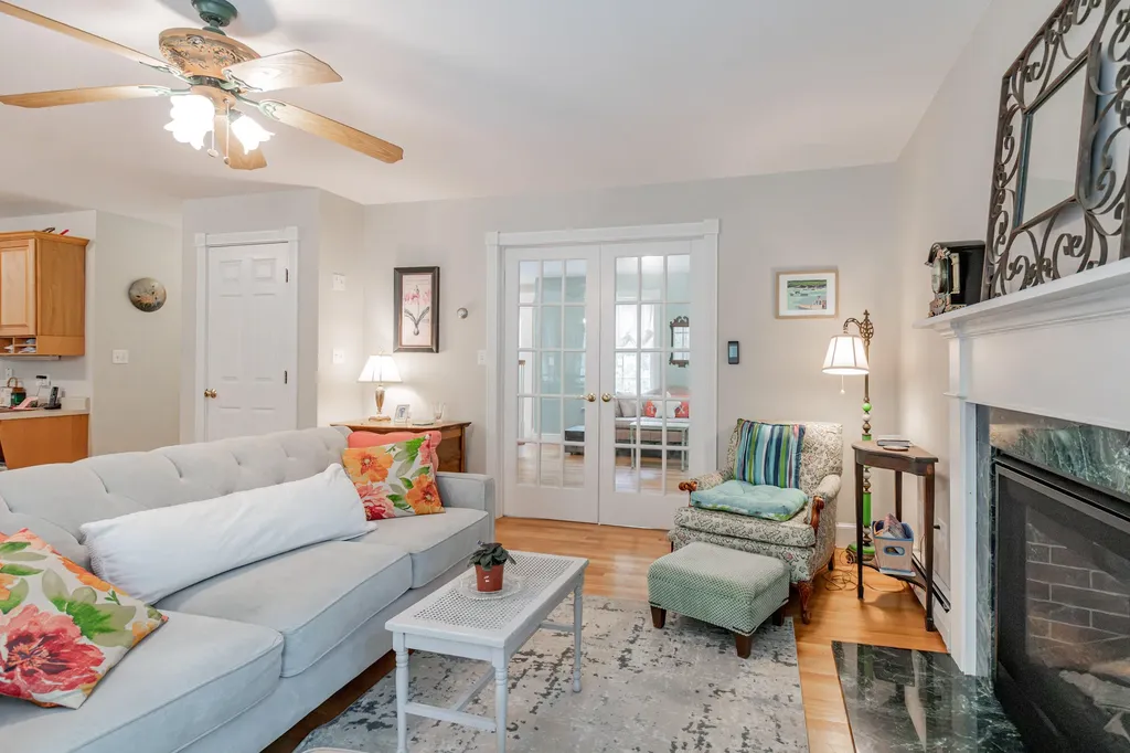 2 Summit Terrace Falmouth ME 04105